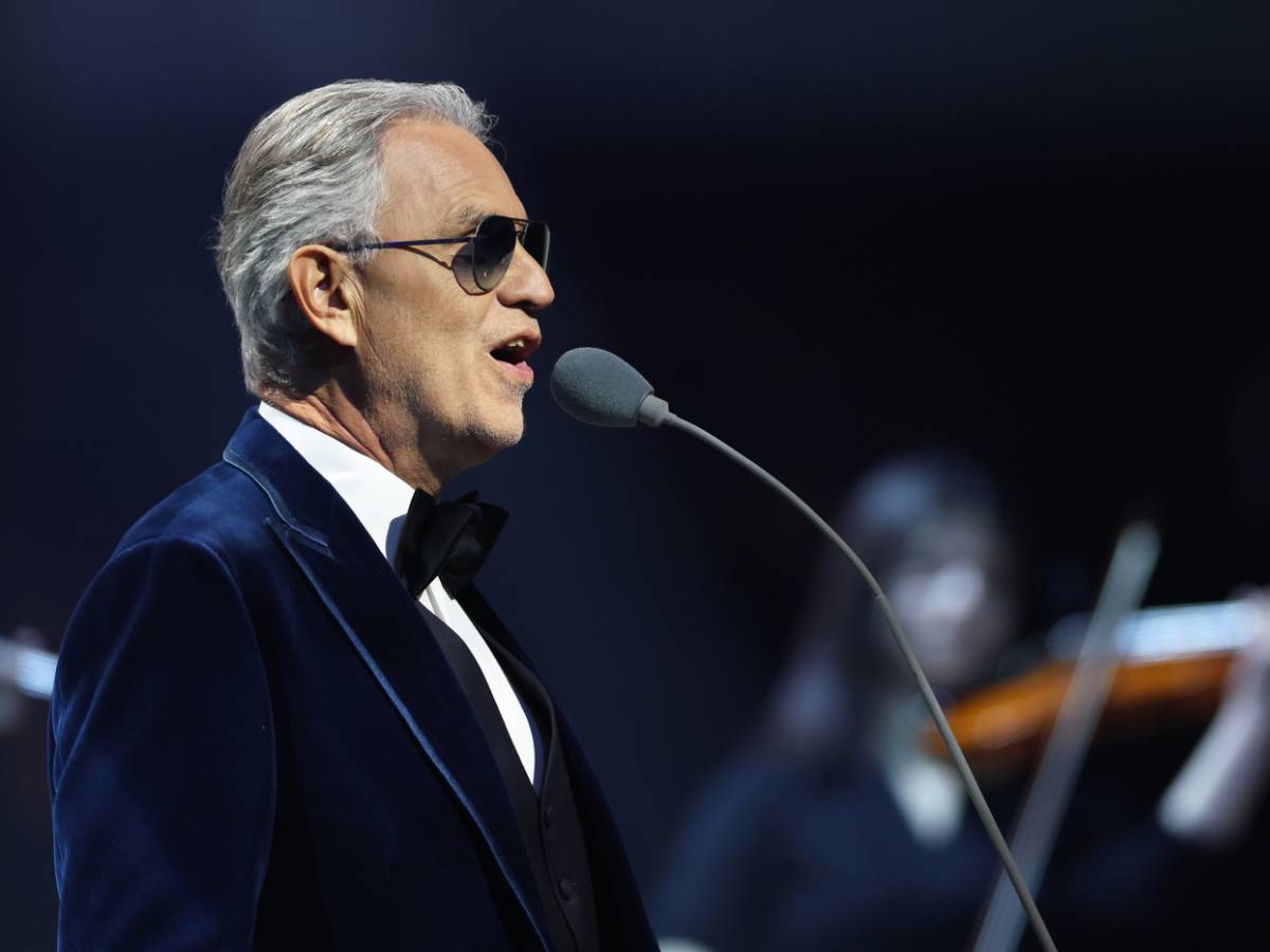 andrea bocelli furto da mezzo milione di euro nella villa di forte dei marmi da Ilgiornale.it andrea bocelli furto da mezzo milione di euro nella villa di forte dei marmi
