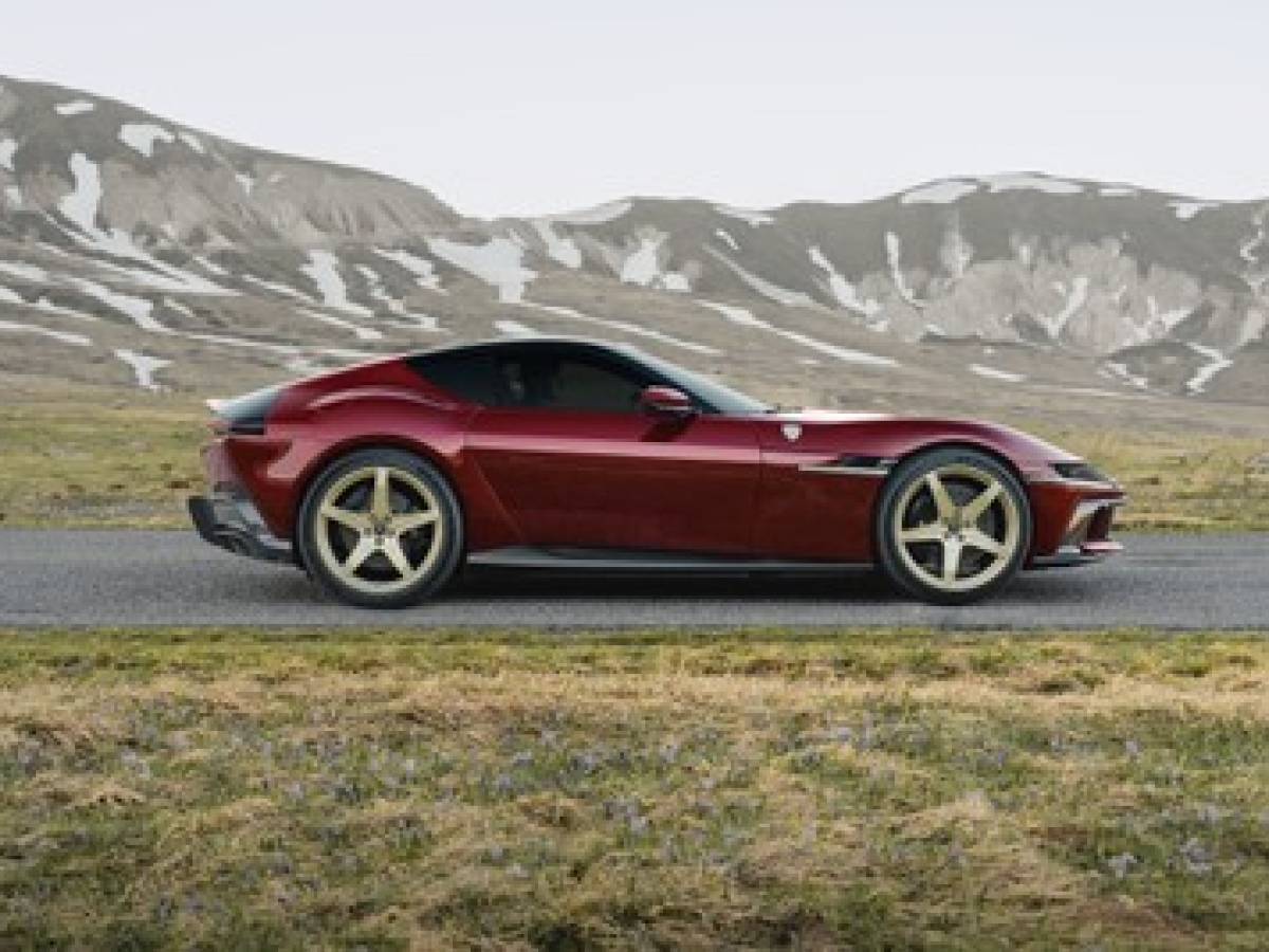 ferrari 12cilindri manuale come il suo selettore di marce da Ilgiornale.it ferrari 12cilindri manuale come il suo selettore di marce