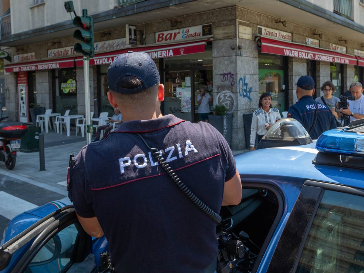 retribuzioni e previdenza il piano del centrodestra per le forze dell8217ordine priorit224 assoluta da Ilgiornale.it retribuzioni e previdenza il piano del centrodestra per le forze dell8217ordine priorit224 assoluta