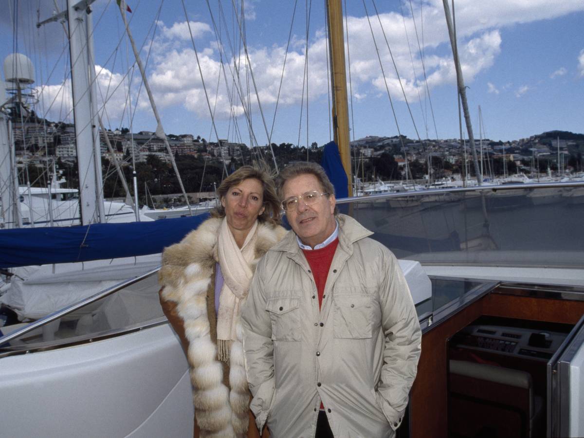 peppino di capri a quanto ammonta il patrimonio e chi sono gli eredi da Ilgiornale.it peppino di capri a quanto ammonta il patrimonio e chi sono gli eredi