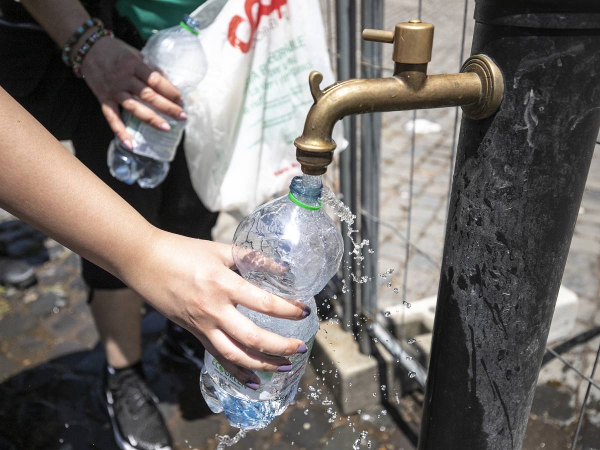acqua cos236 sprechiamo quasi 10 miliardi di euro l anno da Ilgiornale.it acqua cos236 sprechiamo quasi 10 miliardi di euro l anno