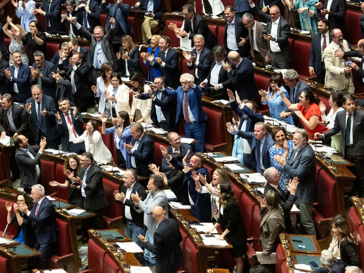 il governo va sotto per un voto blitz per stoppare le preferenze da Ilgiornale.it il governo va sotto per un voto blitz per stoppare le preferenze