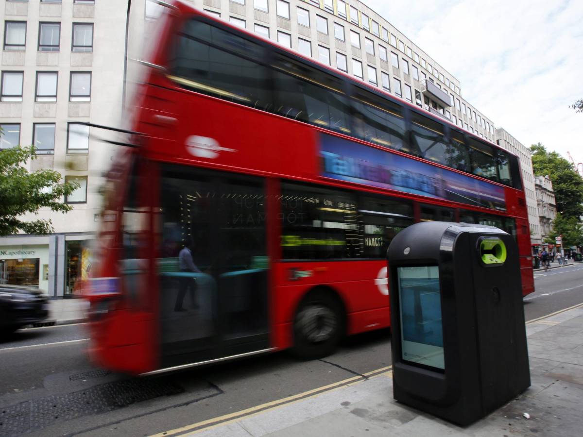 londra svende il suo simbolo i double decker ora arrivano dalla cina da Ilgiornale.it londra svende il suo simbolo i double decker ora arrivano dalla cina