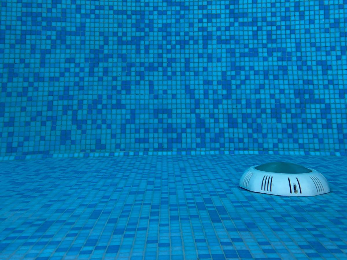 genova tredicenne risucchiata da bocchettone in piscina 232 grave da Ilgiornale.it genova tredicenne risucchiata da bocchettone in piscina 232 grave