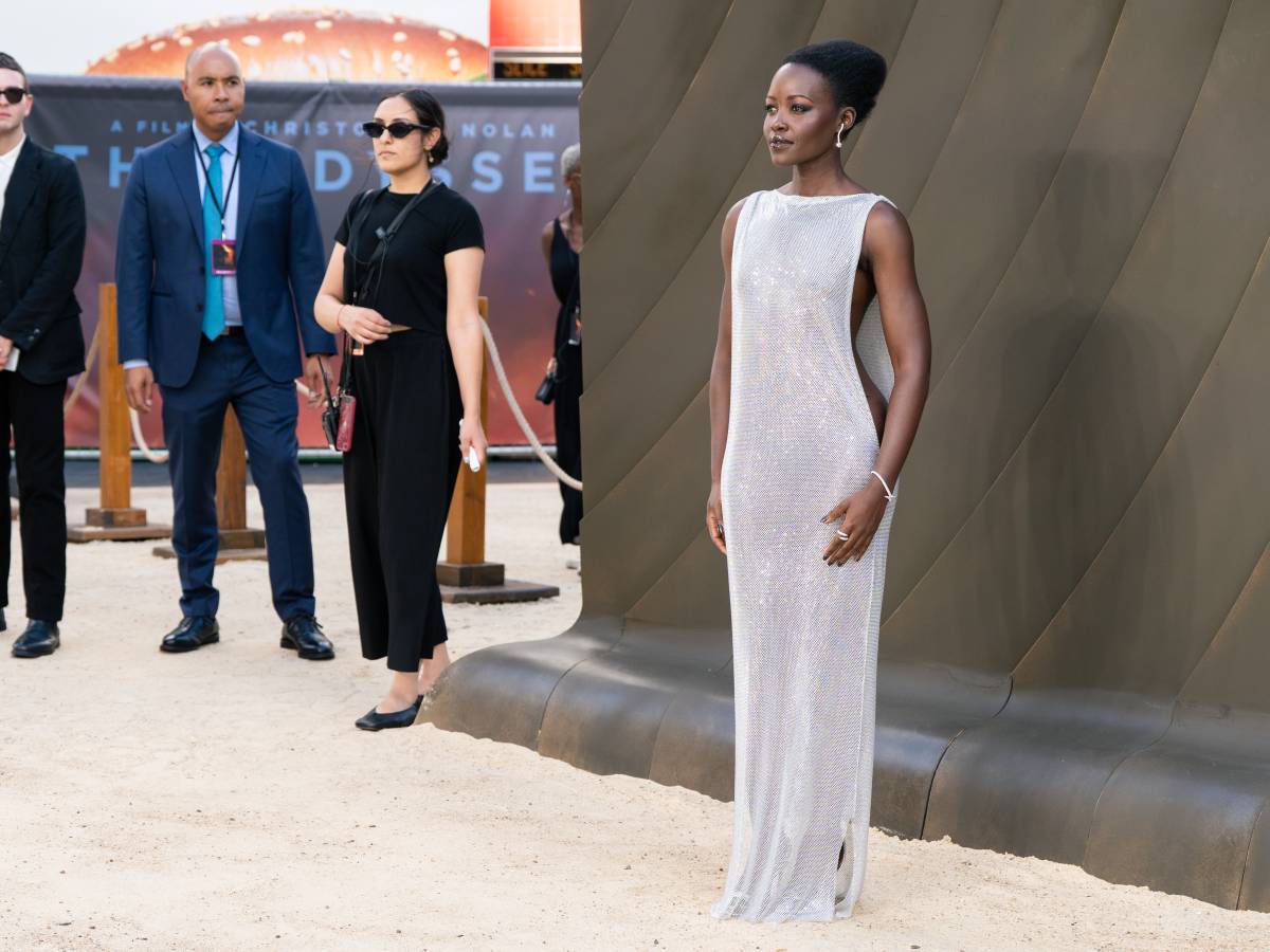 lupita nyong o chi 232 l attrice di origine kenyota che interpreta elena di troia nell odissea di nolan da Ilgiornale.it lupita nyong o chi 232 l attrice di origine kenyota che interpreta elena di troia nell odissea di nolan