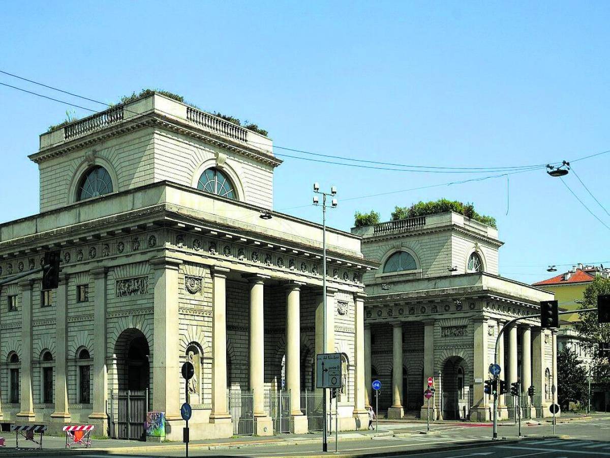 il re d italia e porta venezia sono a caccia di sponsor da Ilgiornale.it il re d italia e porta venezia sono a caccia di sponsor