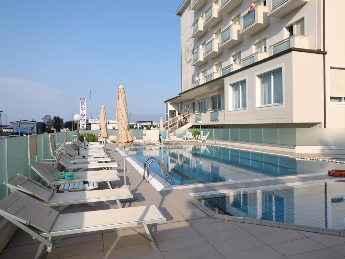 bimba di 4 anni annegata in piscina il pap224 indagato per abbandono di minore la dinamica della tragedia da Ilgiornale.it bimba di 4 anni annegata in piscina il pap224 indagato per abbandono di minore la dinamica della tragedia