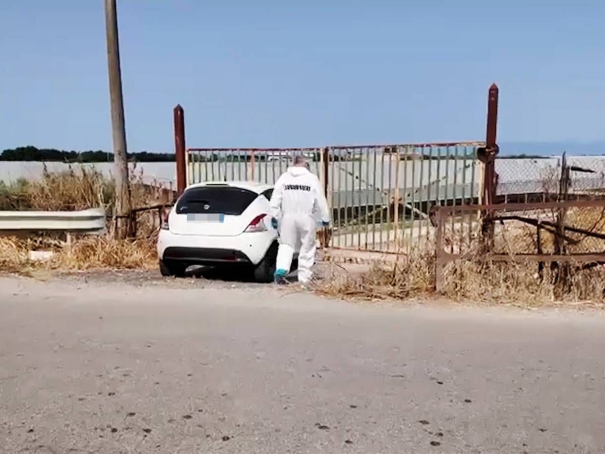 un colpo di pistola e il rogo il giallo del giornalista ucciso da Ilgiornale.it un colpo di pistola e il rogo il giallo del giornalista ucciso