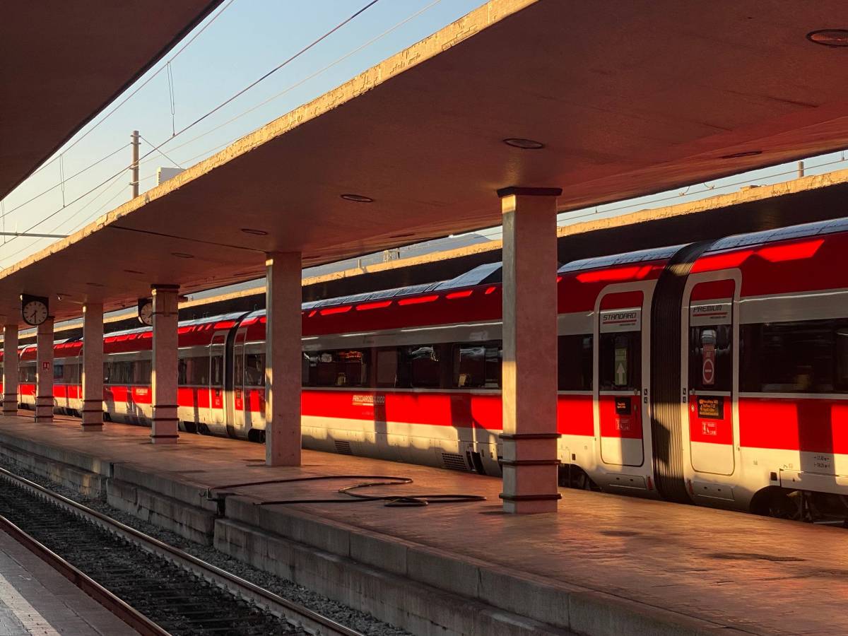 trasporti settimana di scioperi oggi stop negli aeroporti poi treni navi e bus da Ilgiornale.it trasporti settimana di scioperi oggi stop negli aeroporti poi treni navi e bus