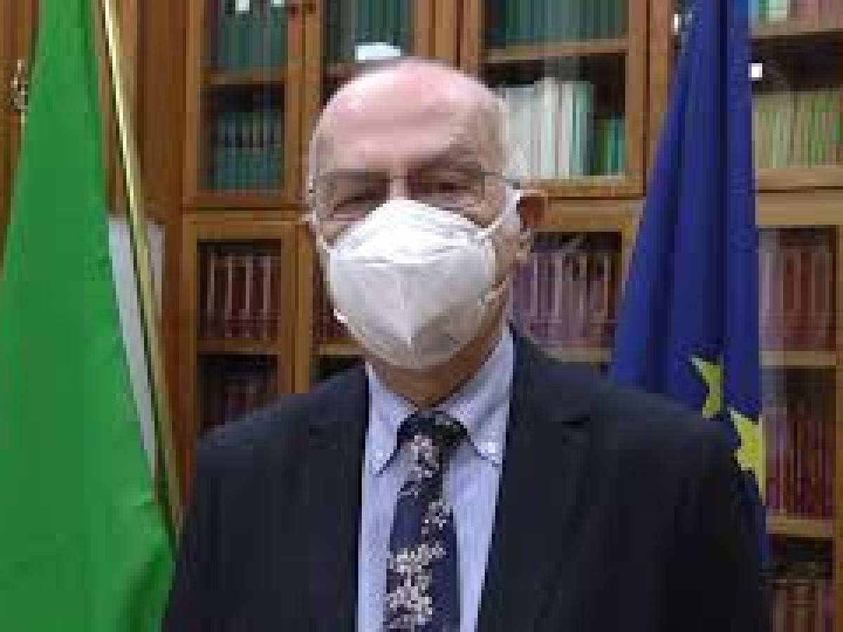 VIDEO: Covid, Rezza: "Necessario contenere andamento epidemia" - il