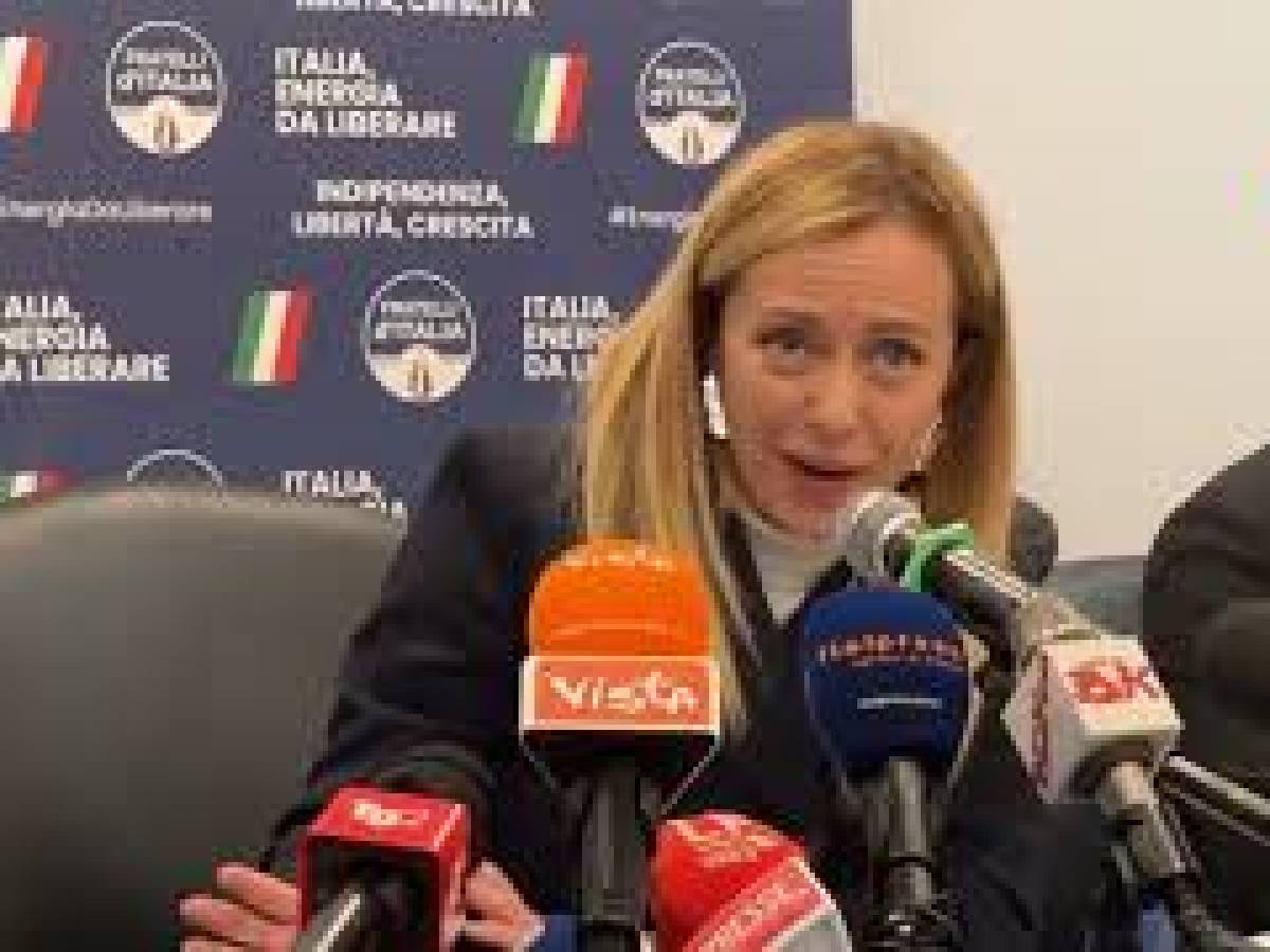 VIDEO: Meloni: "Sono Di Centro Destra E Voglio Rappresentarlo, Non Ho ...