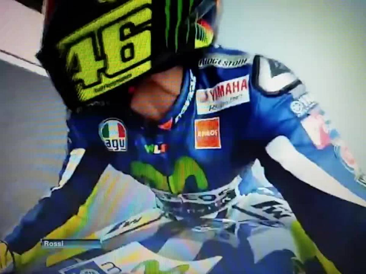 VIDEO MotoGp, spunta il video della camera sulla moto di Rossi