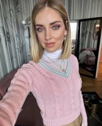 CHIARA FERRAGNI, COLLANA CROCE