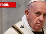 La Chiesa si piega alla sinistra: ma i cattolici ora si ribellano
