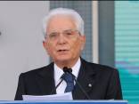 "Amiamo la libertà", "Noi seri". Così Mattarella zittisce Johnson