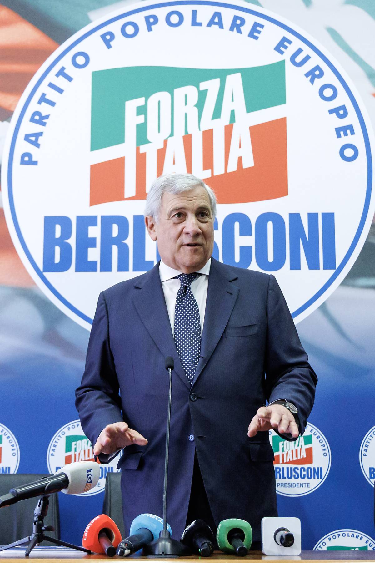 "Il centrosinistra è morto: porte aperte ai liberali"