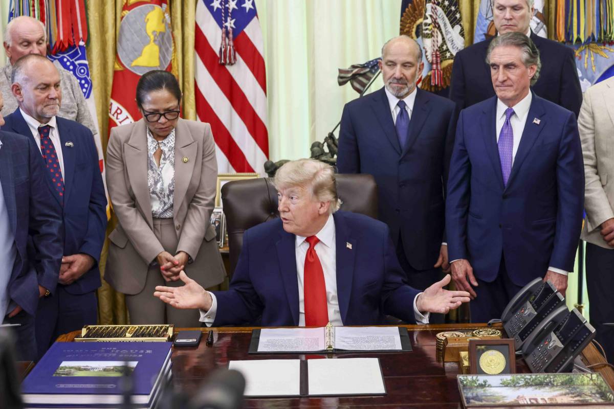 Trump: "Abbiamo posto fine alla guerra in Iran, non avranno 