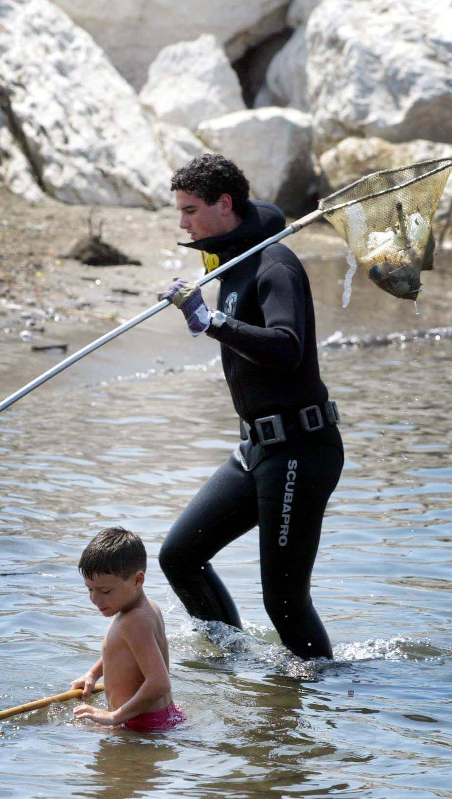 Con un esercito di volontari grandi pulizie sulle spiagge