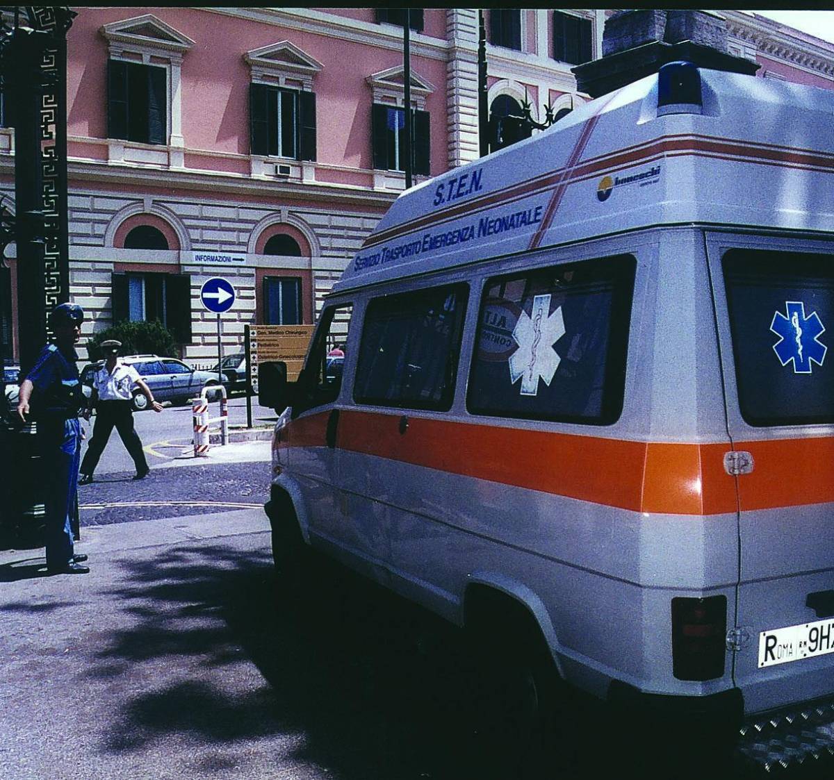 Re Fahd ricoverato in ospedale: stato d’allerta e congedi sospesi