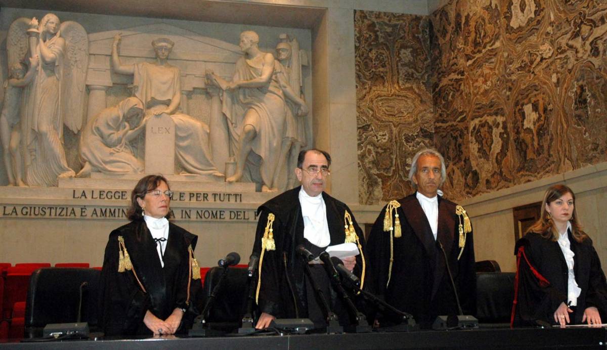 Chirac: «Votate per l’Europa, non contro di me»