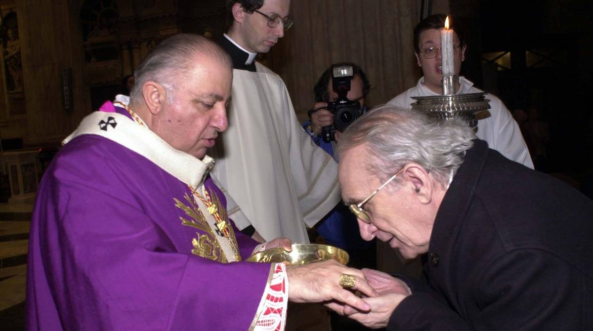 Don Gallo, soccorso rosso anti-porpora