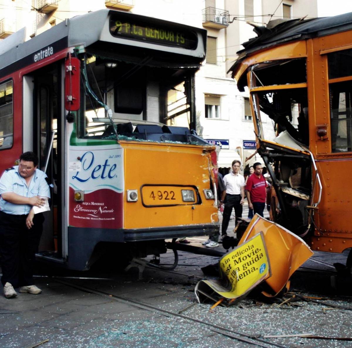 Scontro fra tram: diciotto i feriti