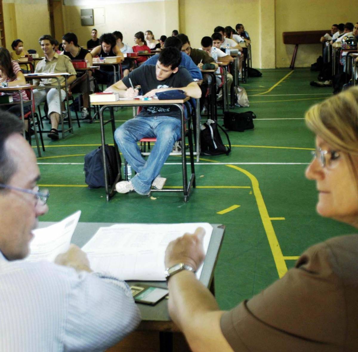 Gli studenti dribblano il tema d’italiano