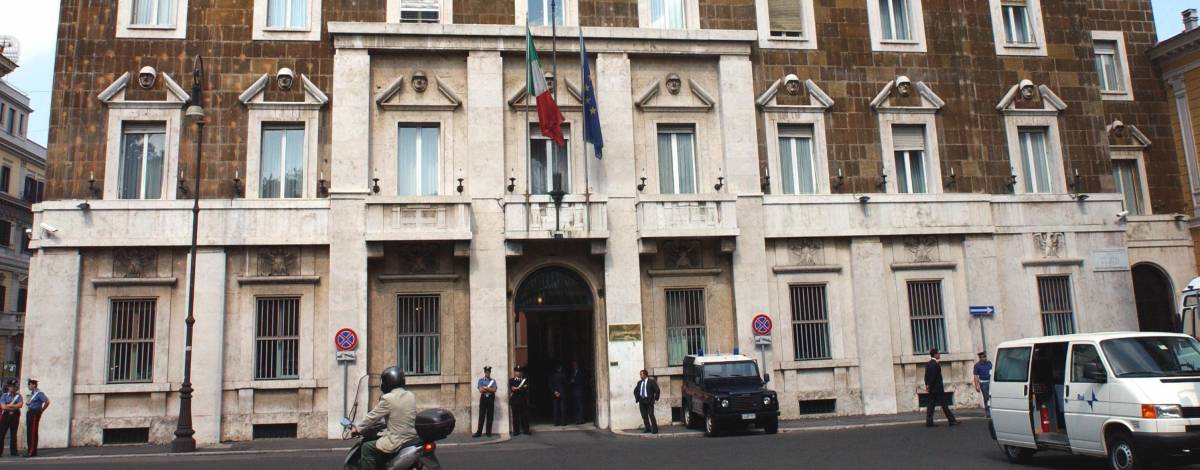 Enel si fa avanti per Snet