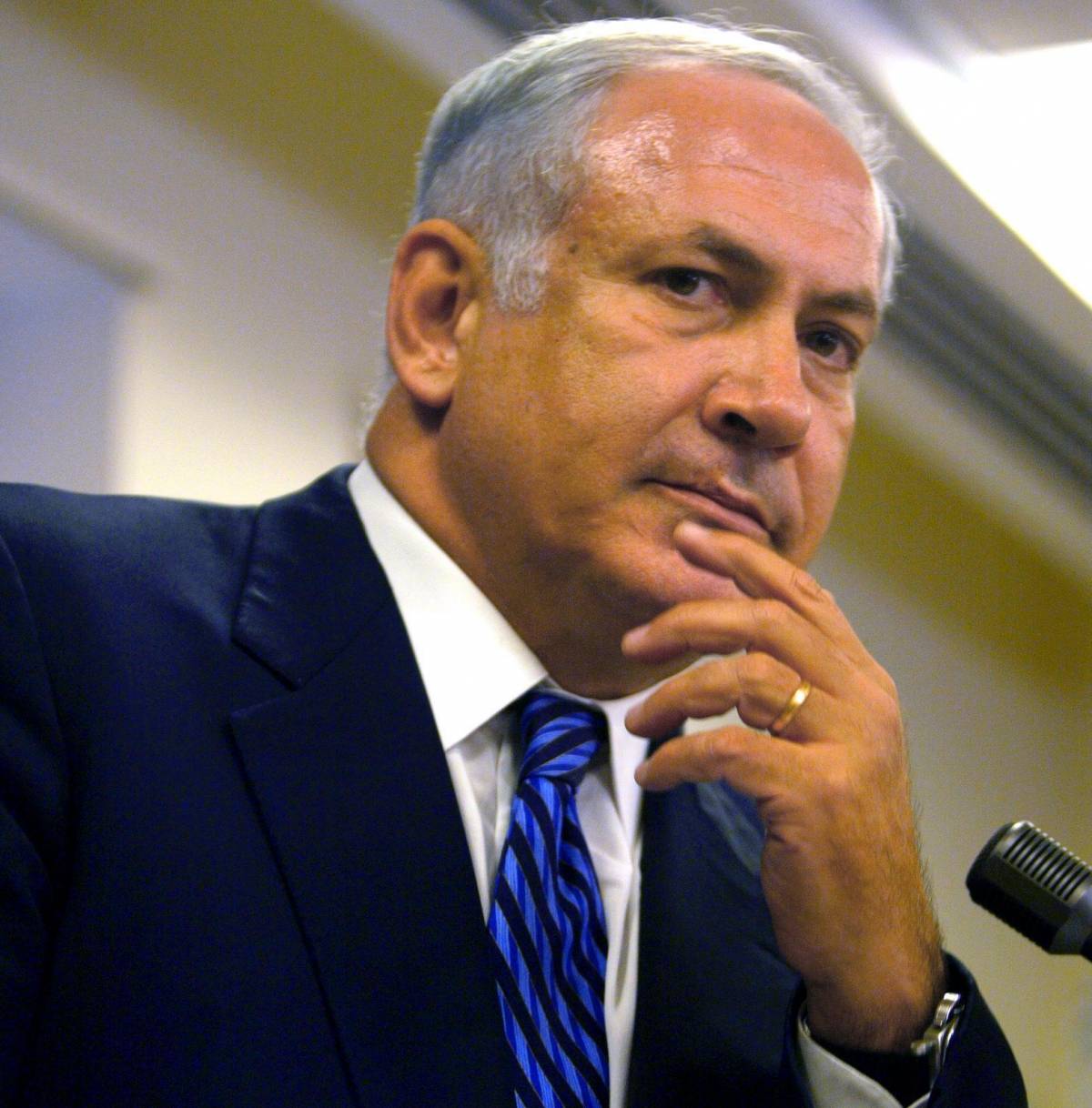 La mossa di Sharon