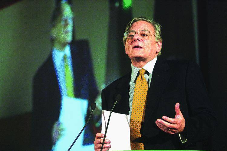 Roberto Lovari passa al Nuovo Psi: dal centrodestra un coro di critiche