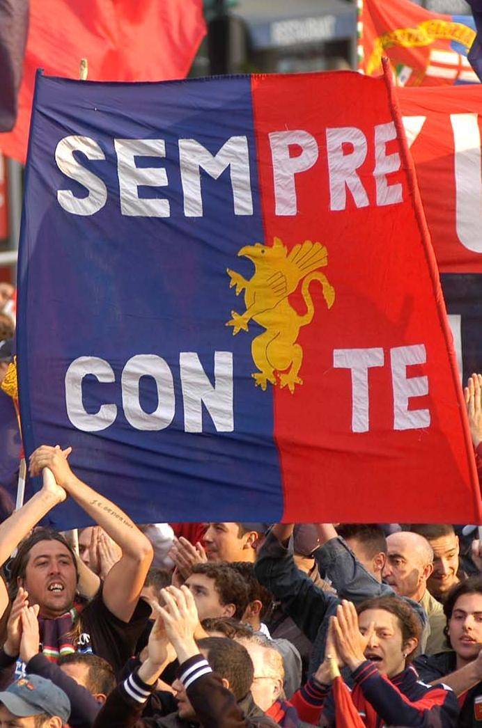 Genoa in alto mare i tifosi s’aggrappano al sommergibile Toti