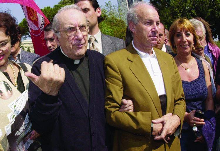 Don Gallo: «Oggi voterei scheda bianca»