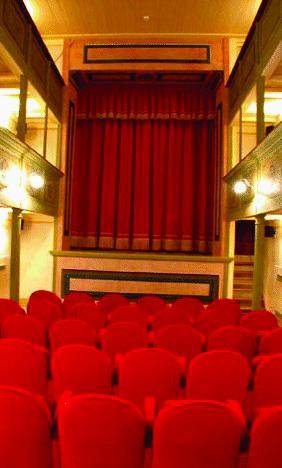 Il trionfo del piccolo grande teatro