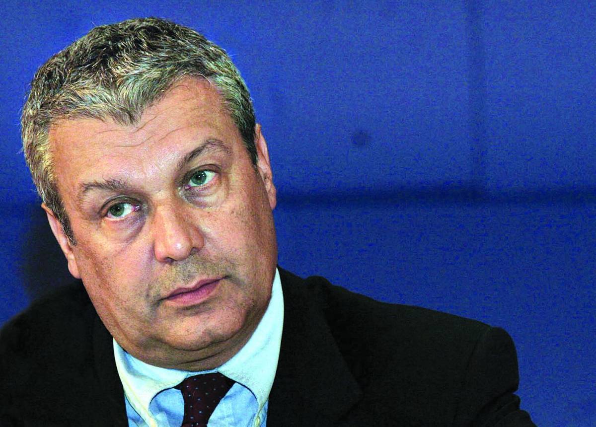 Celentano, 10 milioni per dare addosso al Polo