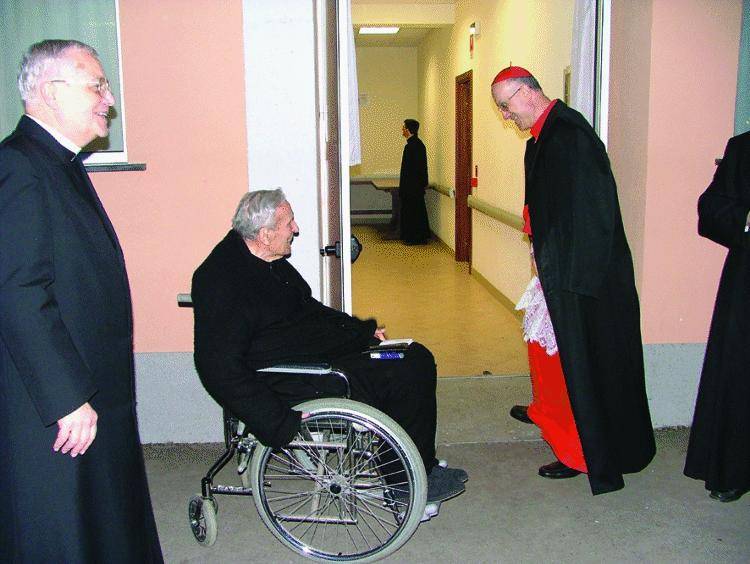 Don Antonio, sessant’anni sull’altare