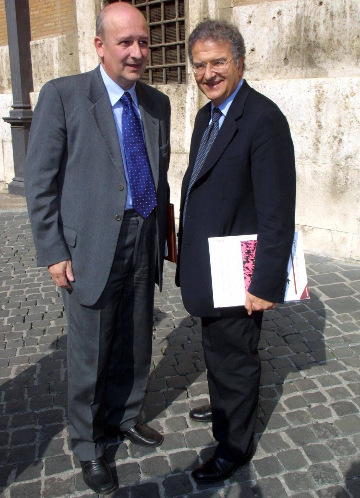 MARIO TOBINO L’uomo che dava del «tu» alla follia