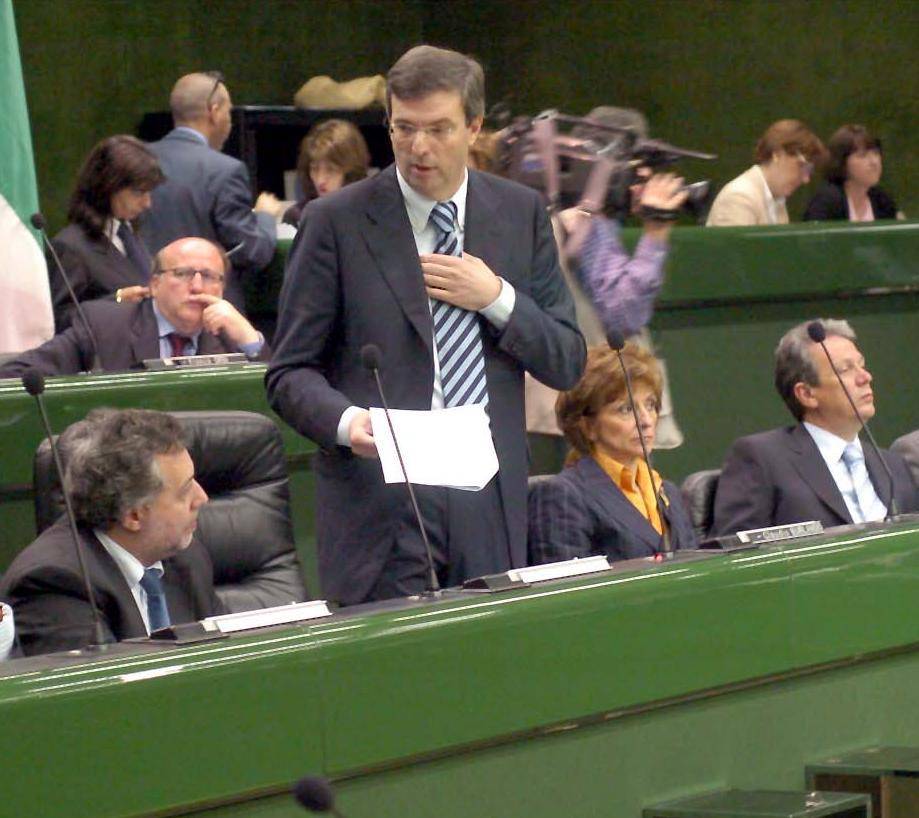 Burlando: «Inique le nostre tasse»