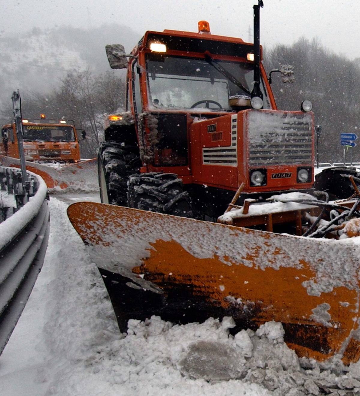 Prigionieri nella tormenta per l’autostrada bloccata