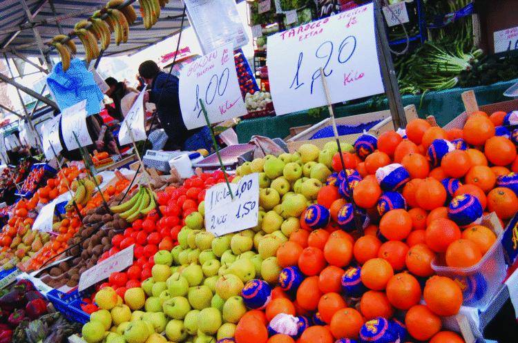 «Amore» della Carrà perde ancora