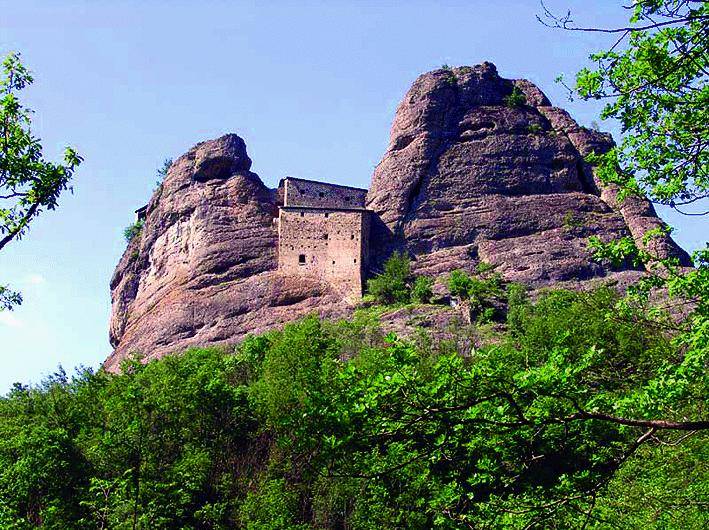 Dall’acquario fluviale al castello della Pietra