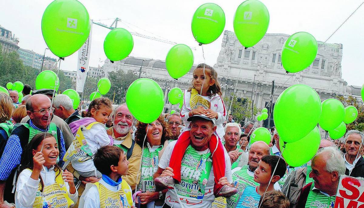 Nonni e nipotini, in tremila di corsa alla festa