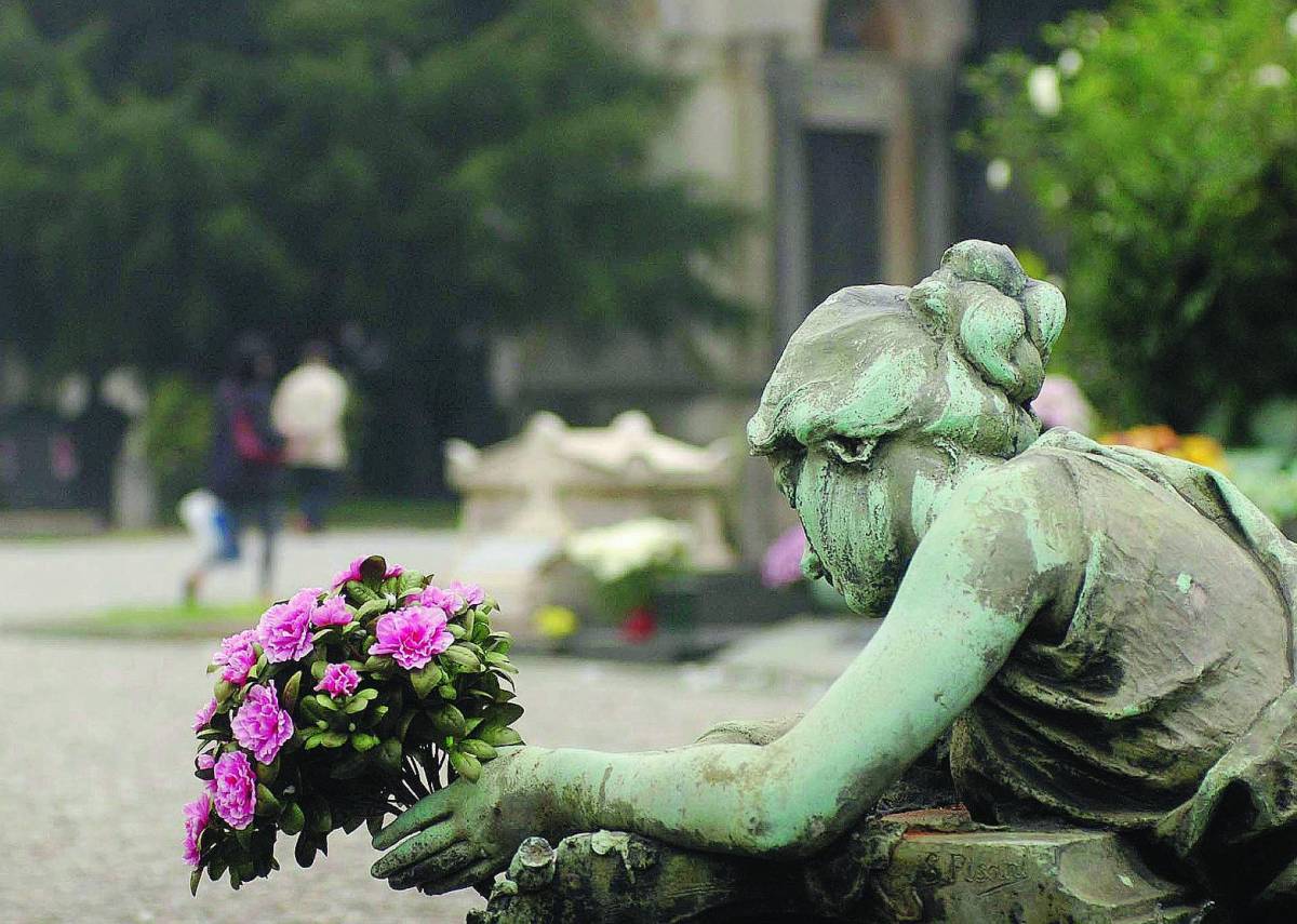 Monumentale, sfratti a chi non cura le tombe