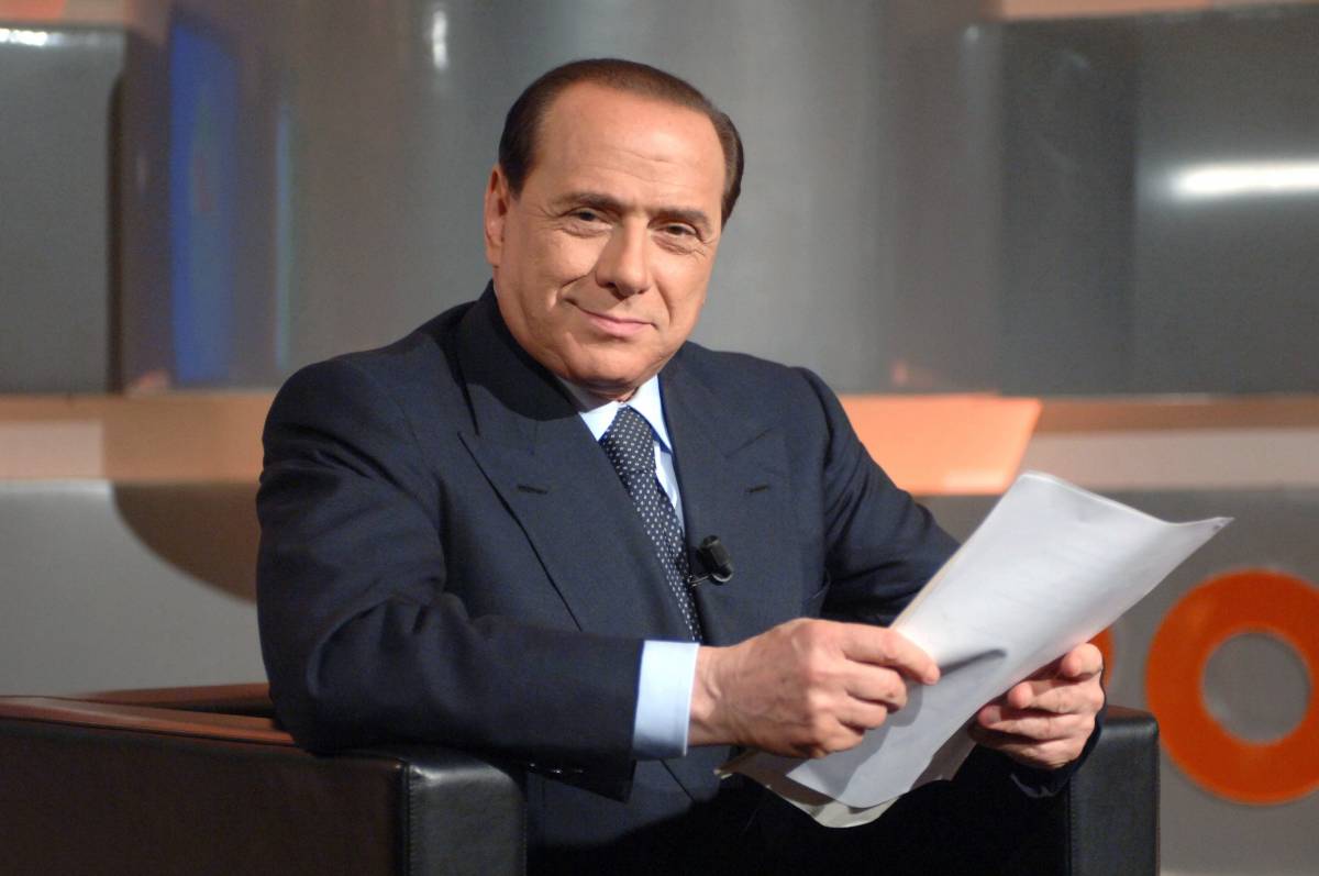 Berlusconi: "È scorretto che Prodi dia a noi  
colpe che sono soltanto sue"