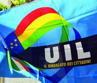 Uil: «Nessuna licenza, abbiamo già vissuto le Br»