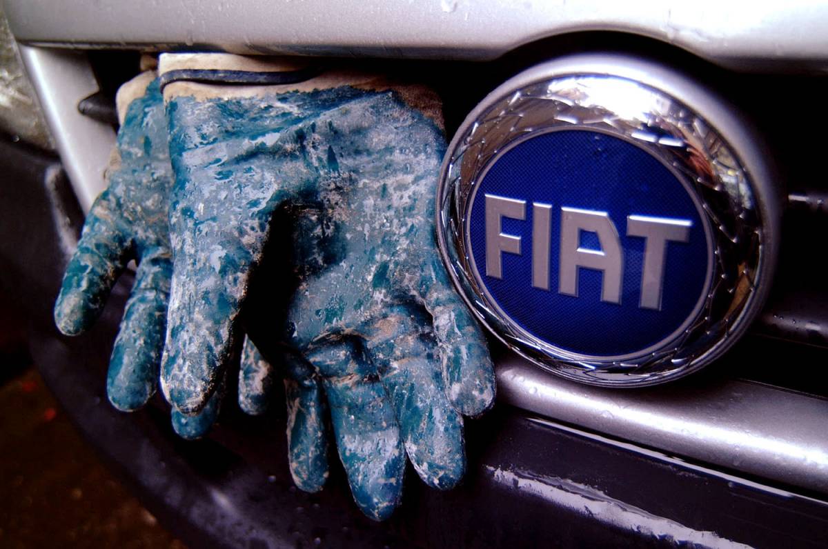 Auto, Fiat vola in Europa