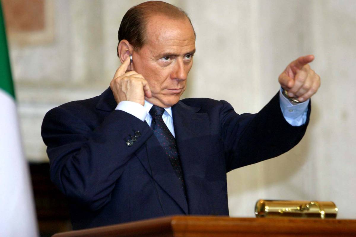 Berlusconi costringe Prodi alla ritirata. Sì del governo alla base Usa di Vicenza