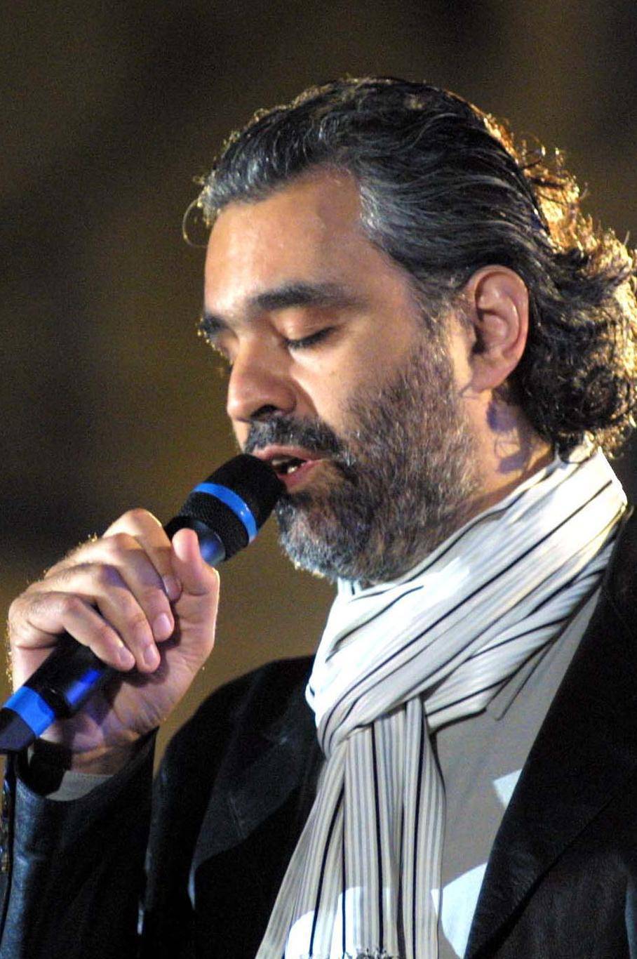 Il cuore di Bocelli batte per il Gaslini