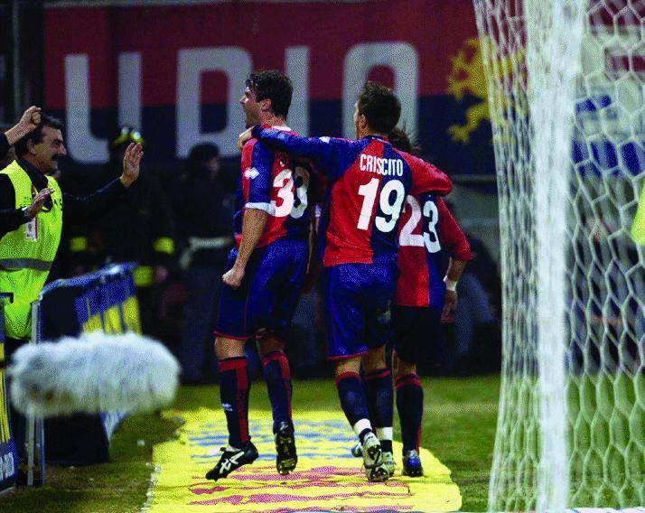 Il Genoa sciupa le occasioni ma «rifiorisce» con De Rosa