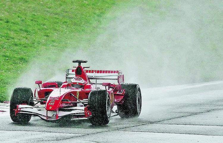 La prima volta con la Rossa fa  innamorare Raikkonen