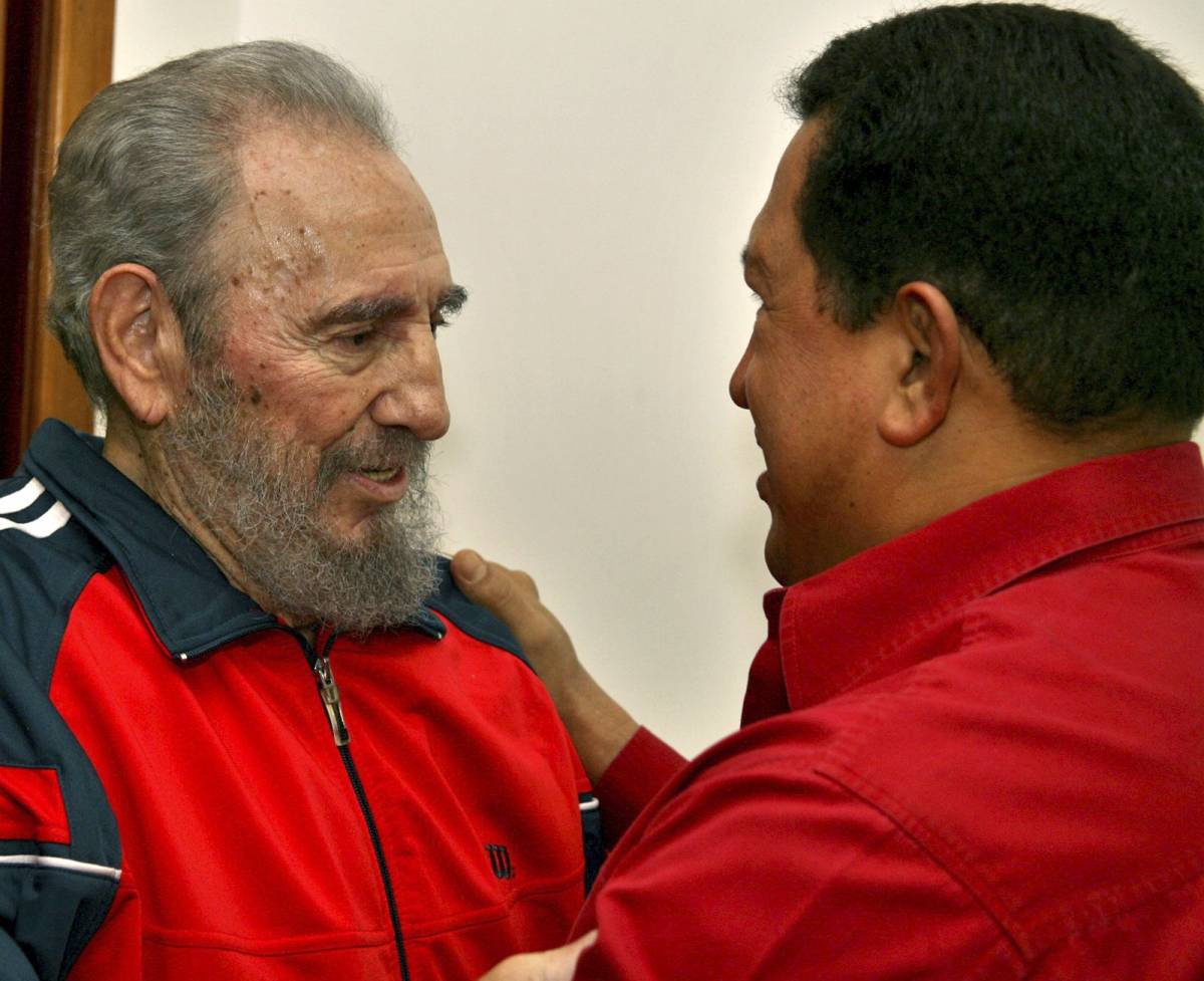 Cuba, il mistero continua 
Castro appare in tv con Chavez